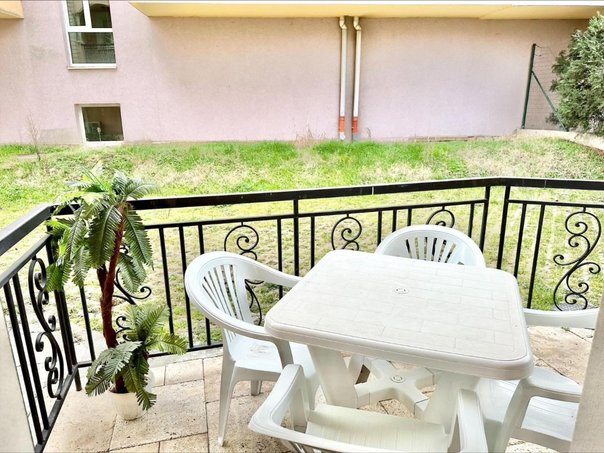 Menada Romance Marine Apartments Słoneczny Brzeg Zewnętrze zdjęcie