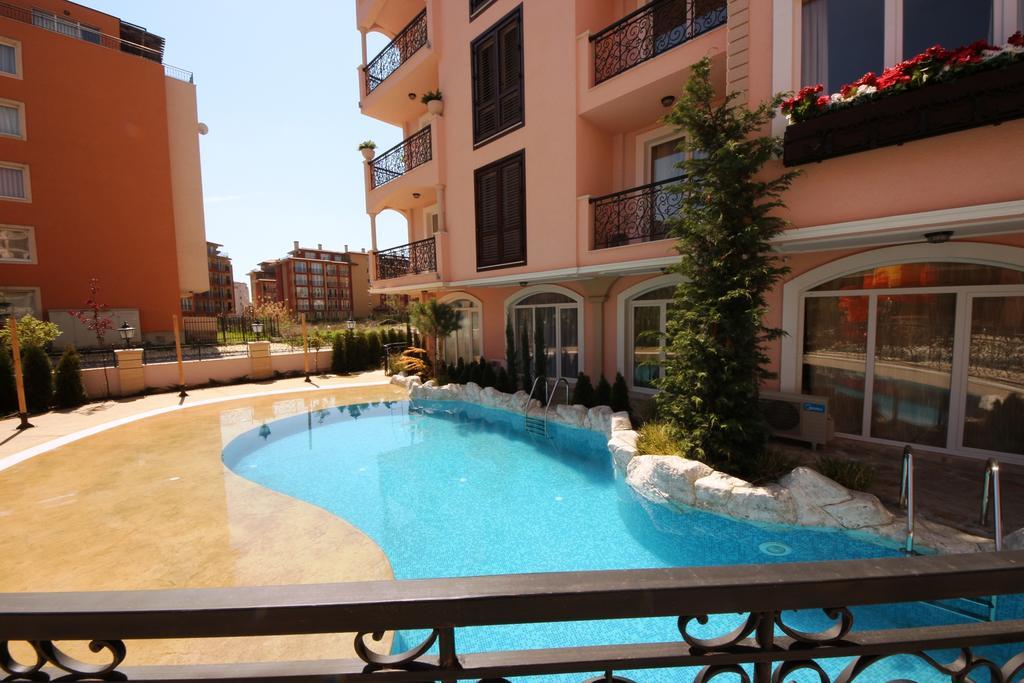 Menada Romance Marine Apartments Słoneczny Brzeg Zewnętrze zdjęcie
