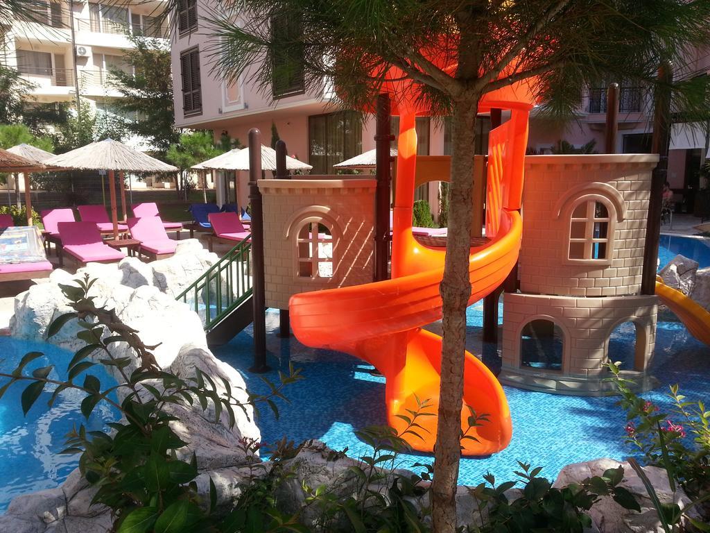 Menada Romance Marine Apartments Słoneczny Brzeg Zewnętrze zdjęcie