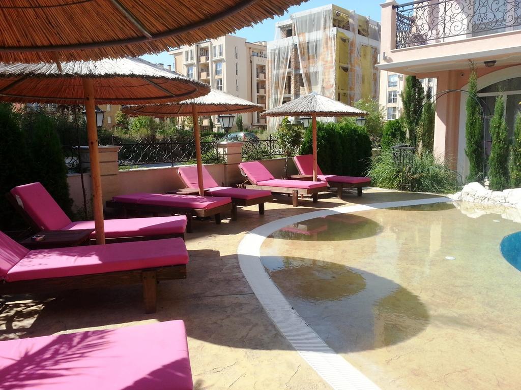 Menada Romance Marine Apartments Słoneczny Brzeg Zewnętrze zdjęcie