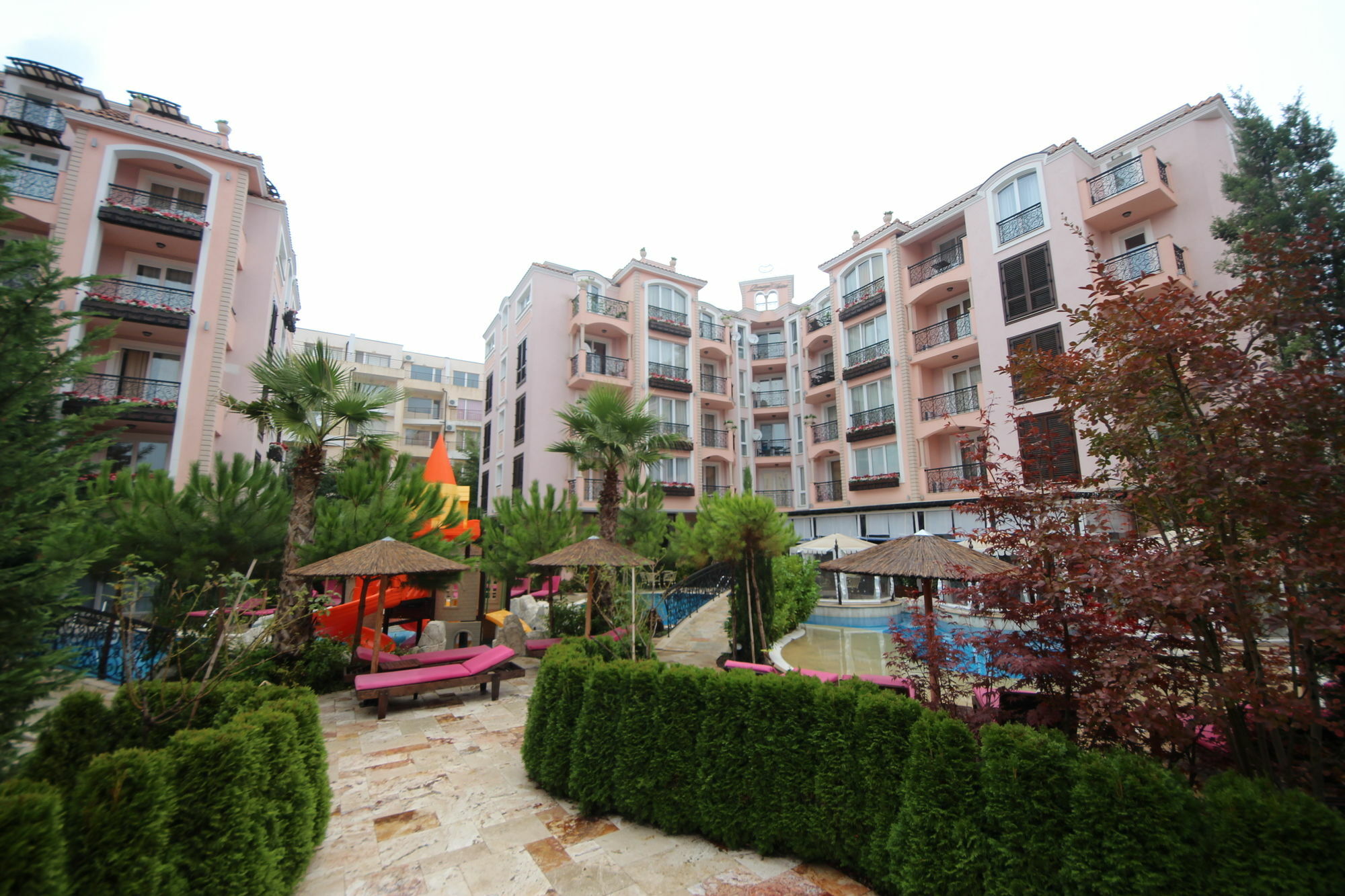 Menada Romance Marine Apartments Słoneczny Brzeg Zewnętrze zdjęcie